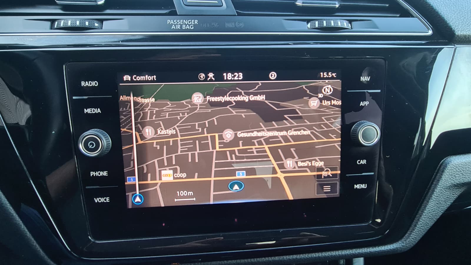 VW Touran 2.0 TDI BlueMotion Technology Comfortline DSG ** Gr-Navi ** RF-Kamera ** Abstandsregelsysteme ** Tempomat ** Modell 2023-image-13