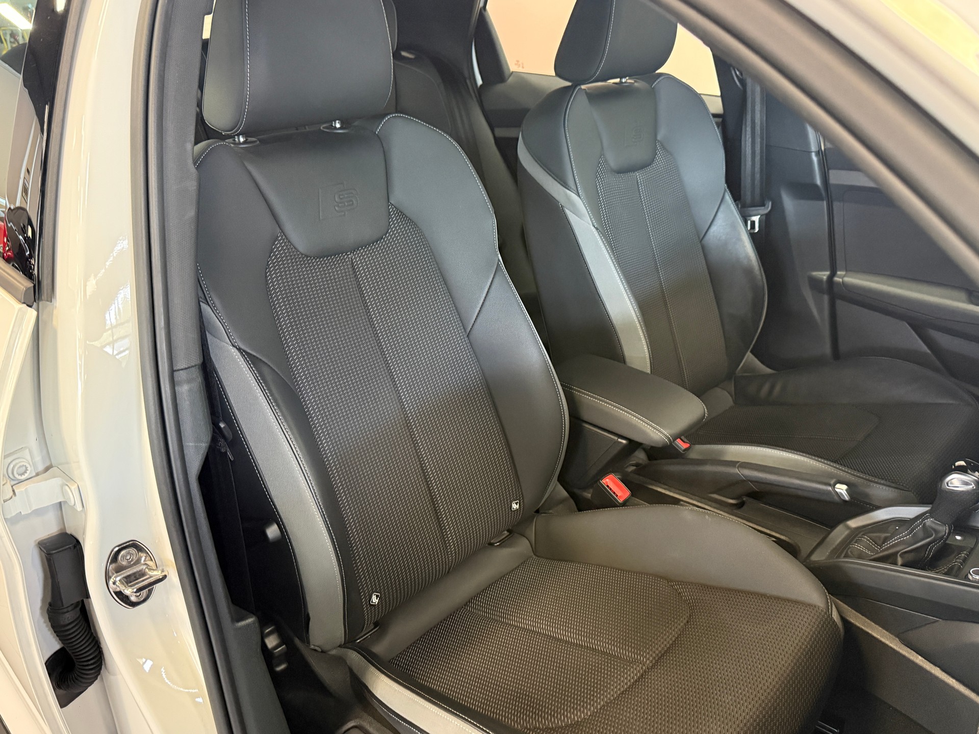 AUDI A1 Sportback 35 TFSI S-tronic, S-Line-image-10