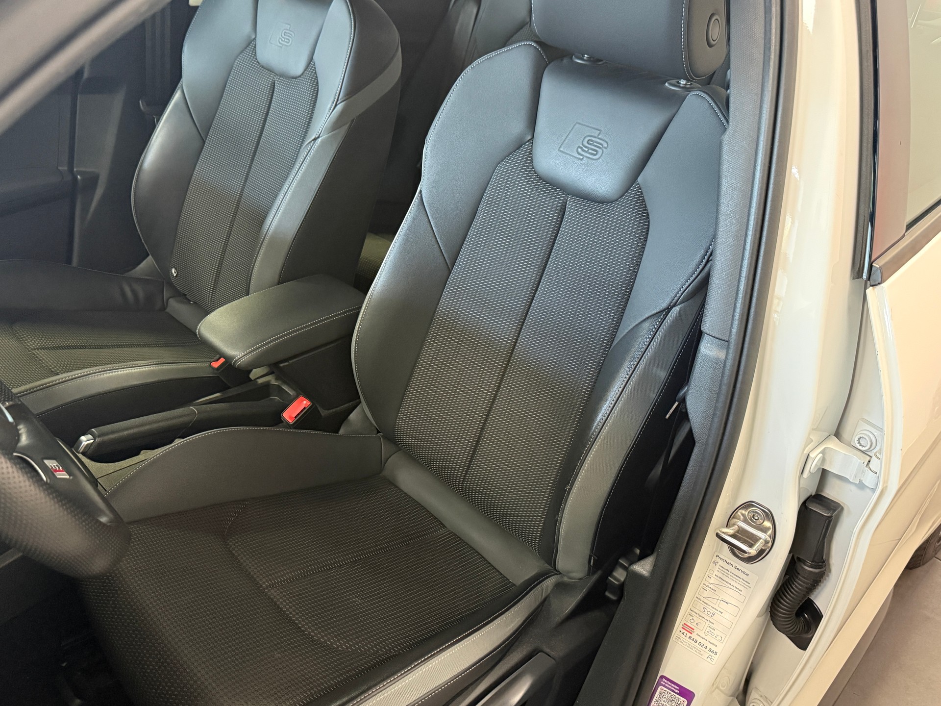 AUDI A1 Sportback 35 TFSI S-tronic, S-Line-image-7