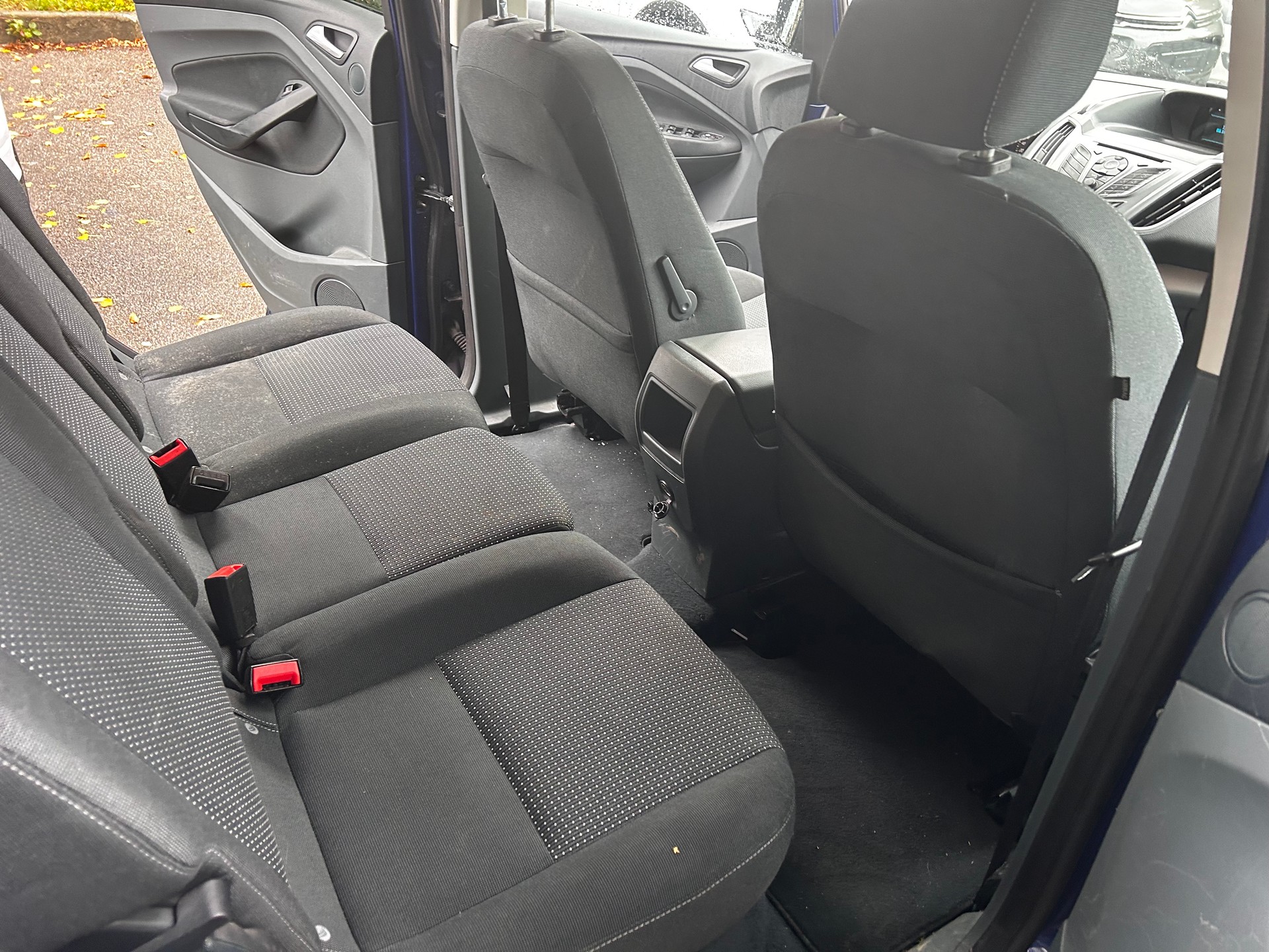 FORD C-Max 1.0 SCTi Winner-image-9