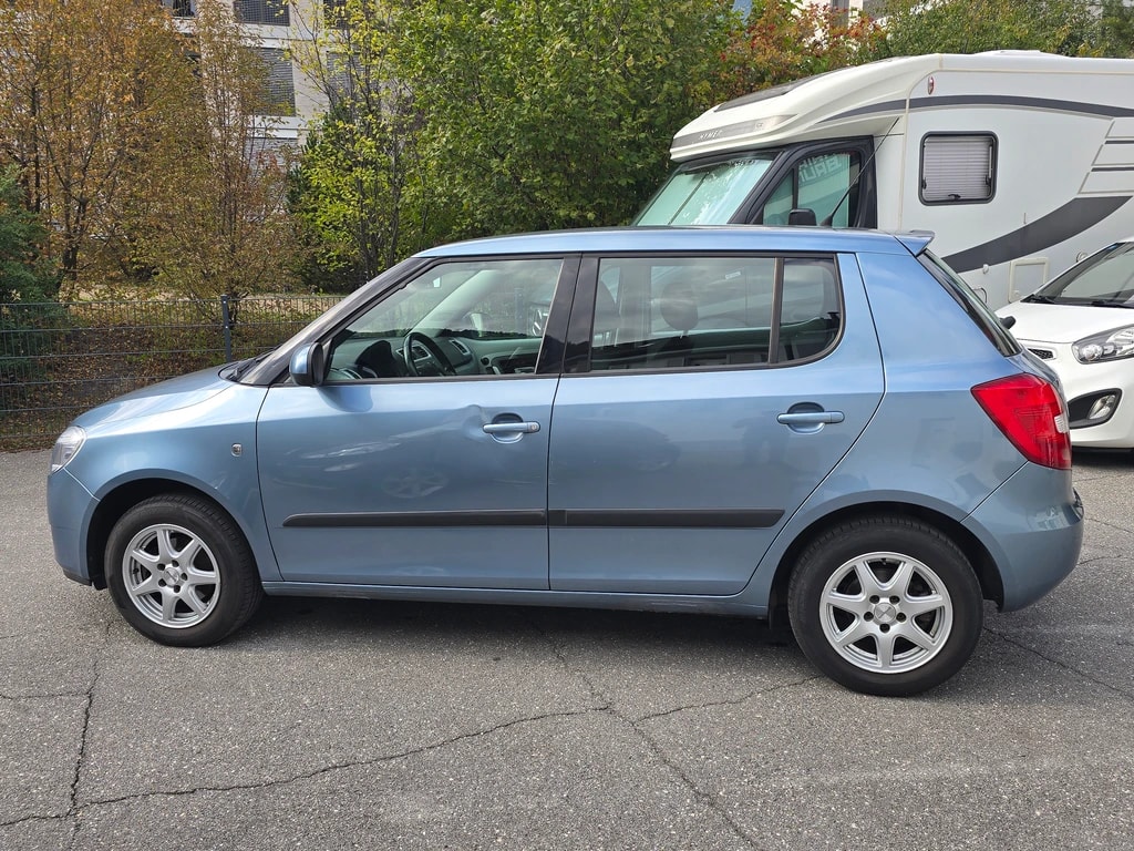 SKODA Fabia 1.4 Elegance-image-2