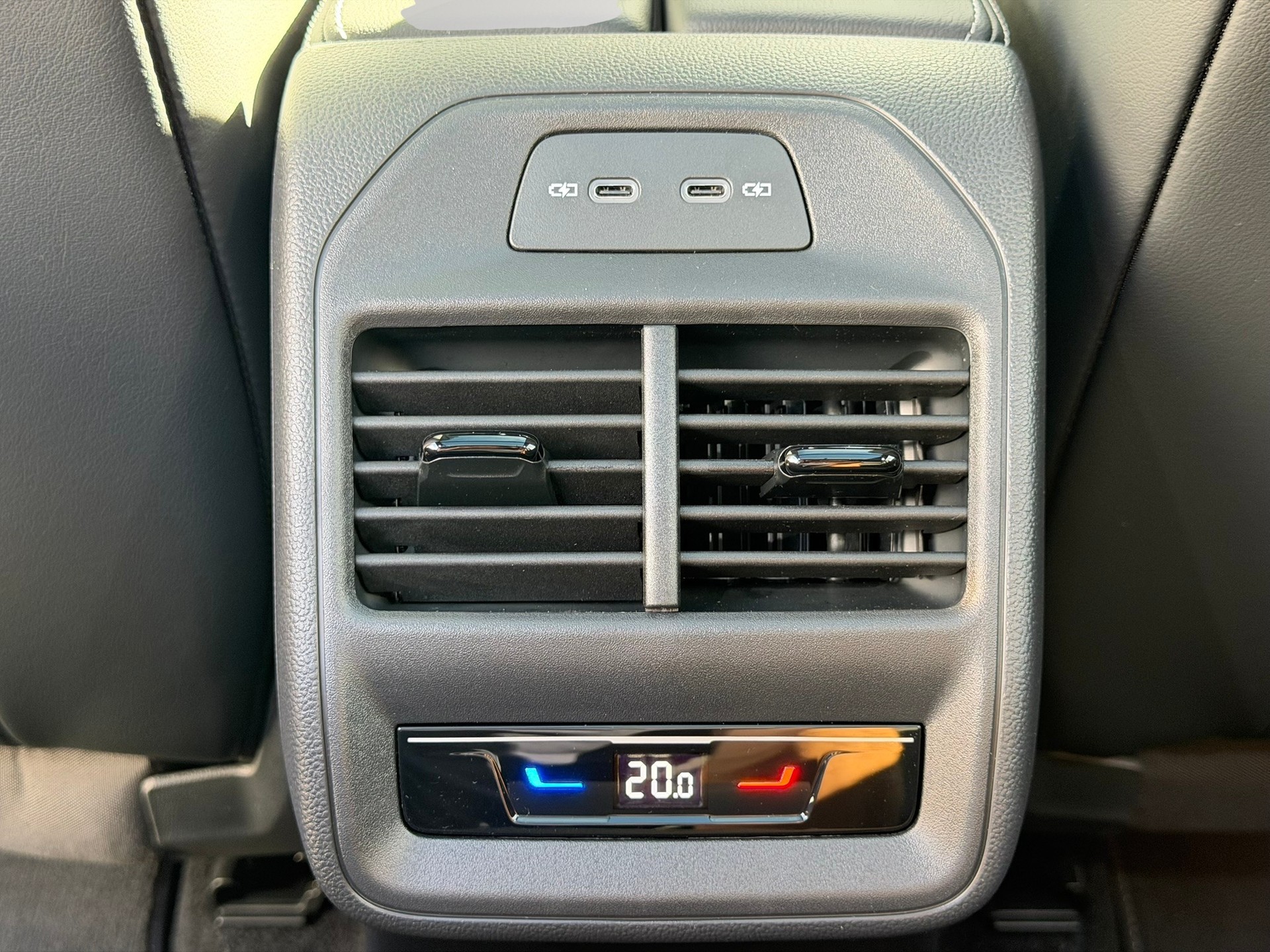 VW Passat Variant 2.0 TDI evo R-Line 4 Motion DSG-image-13