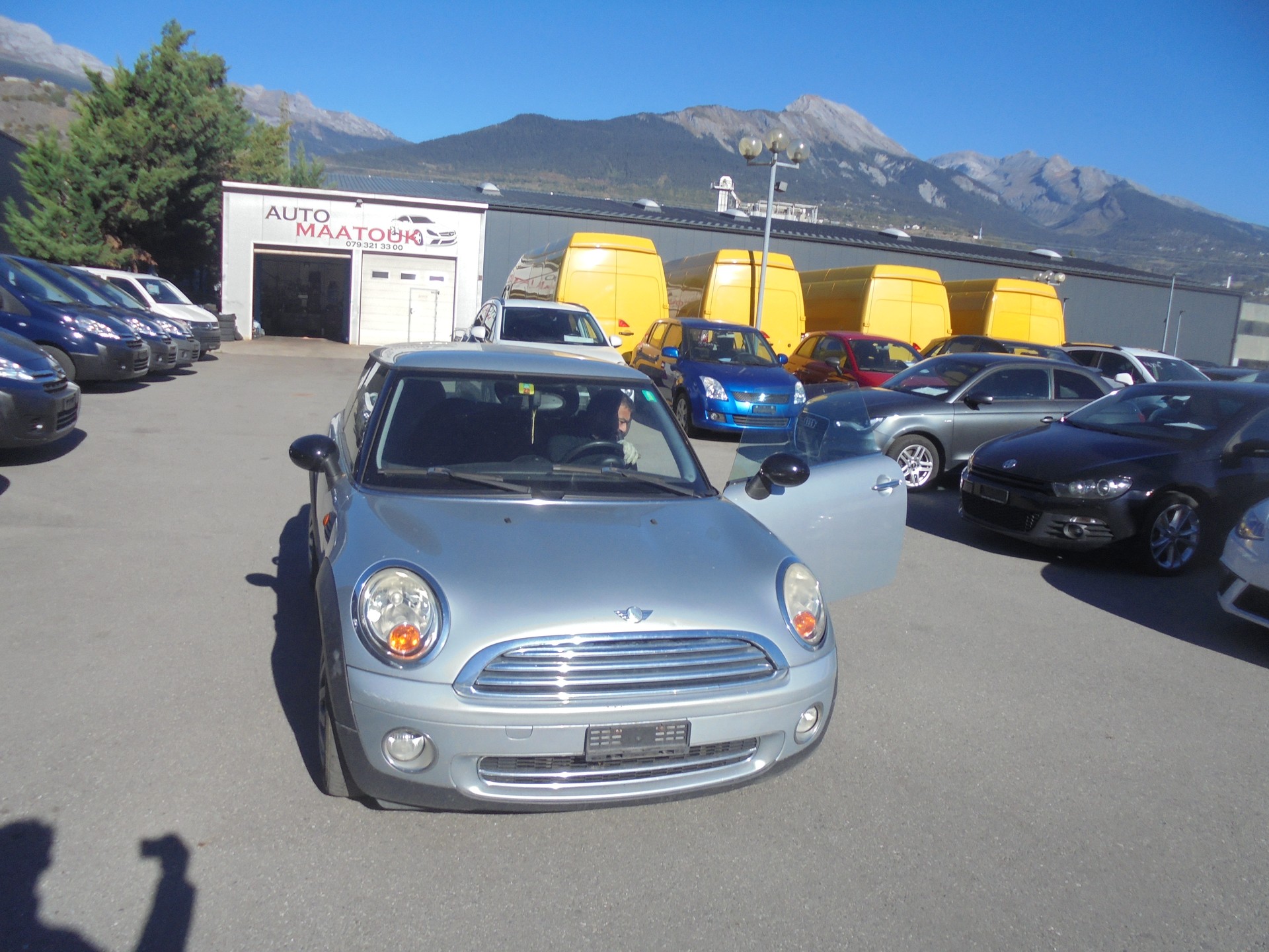 MINI One-image-0