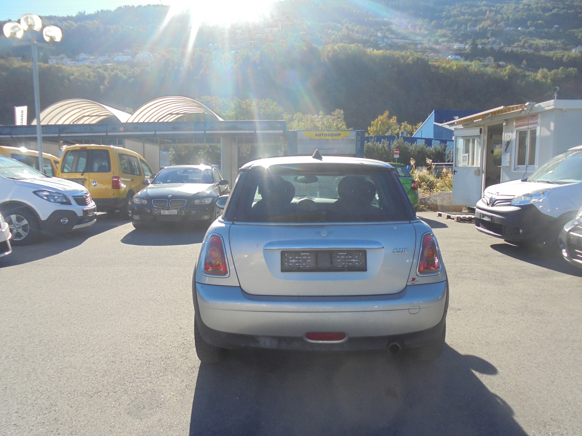 MINI One-image-4