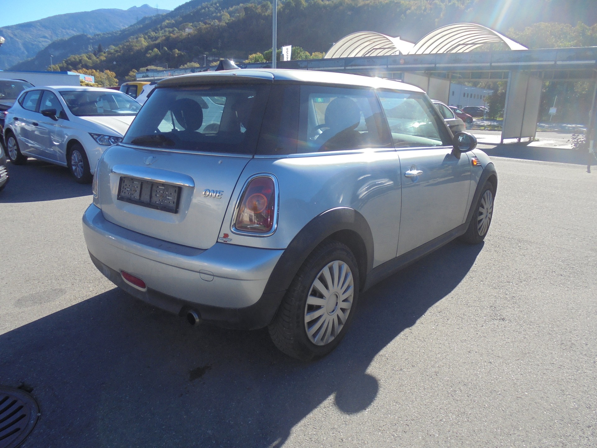 MINI One-image-5