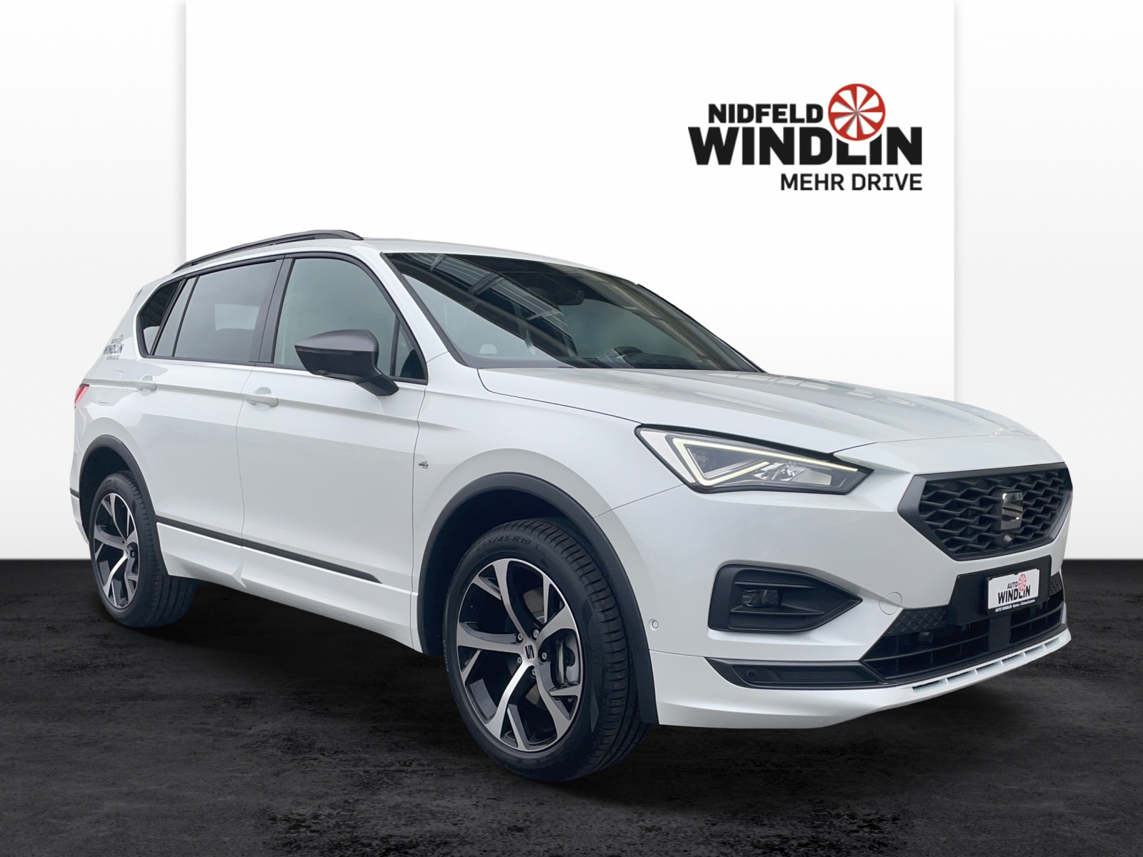 SEAT Tarraco 1.4 eHybrid Move FR DSG-image-0