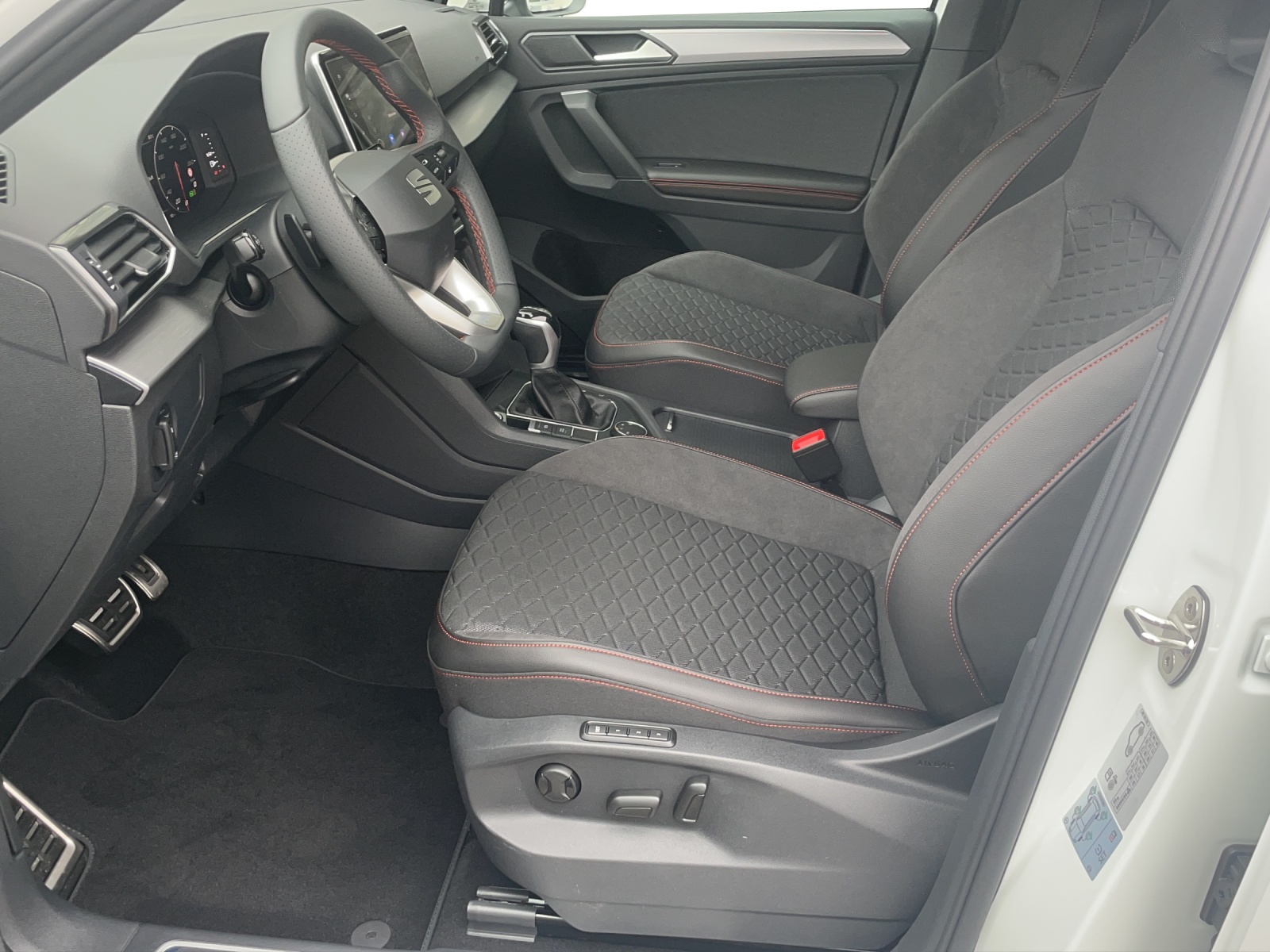 SEAT Tarraco 1.4 eHybrid Move FR DSG-image-4