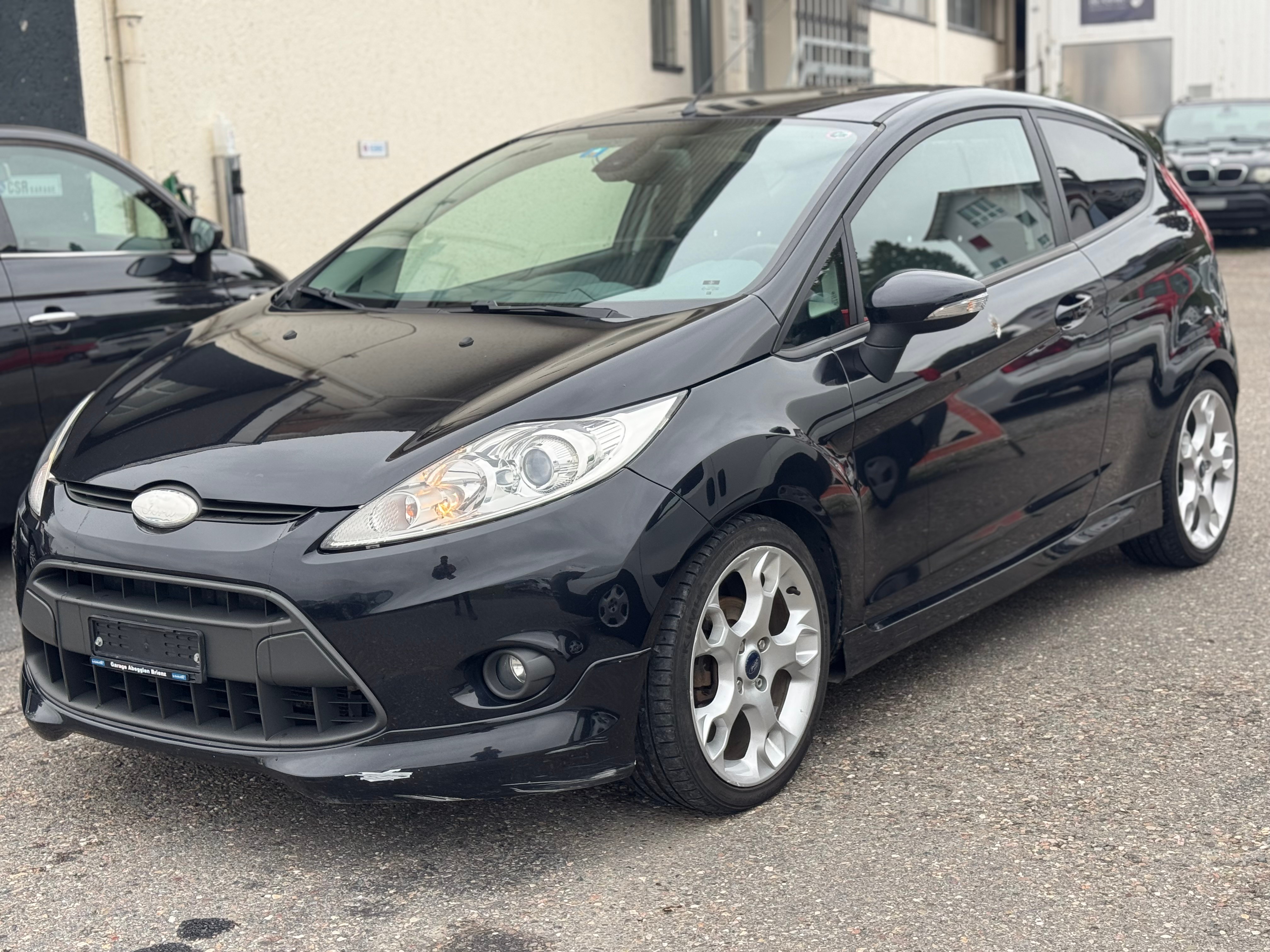 Car photo