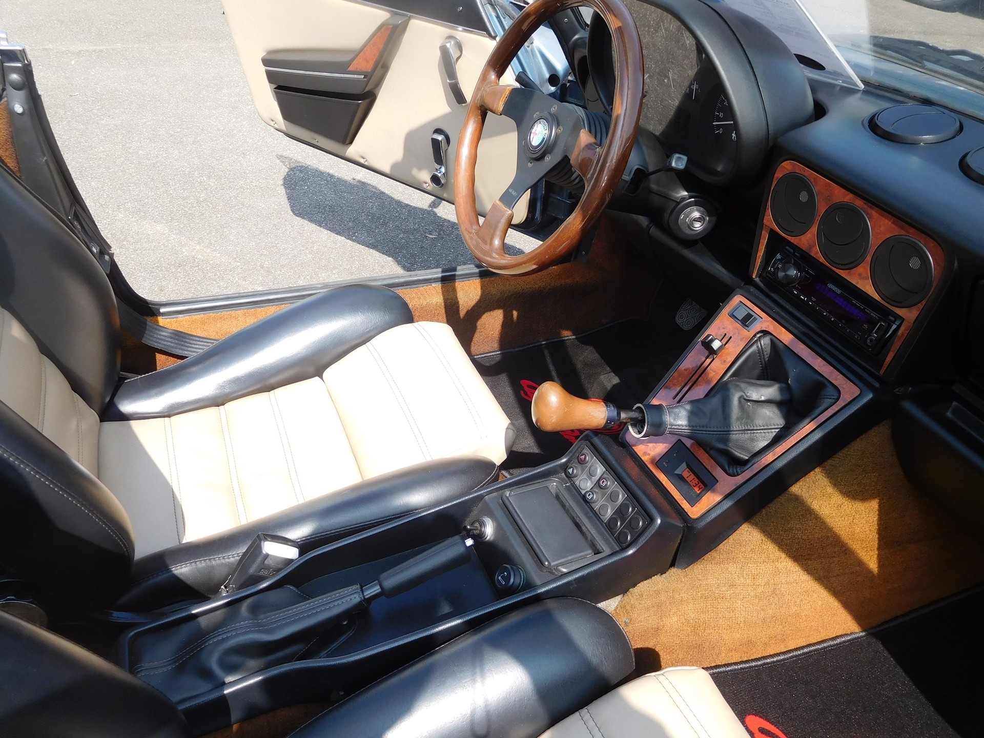 ALFA ROMEO Spider 2.0-image-11