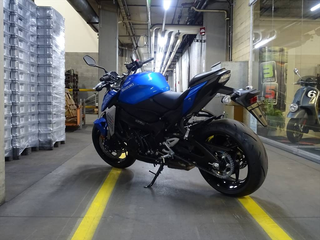 SUZUKI GSX-S 950-image-1