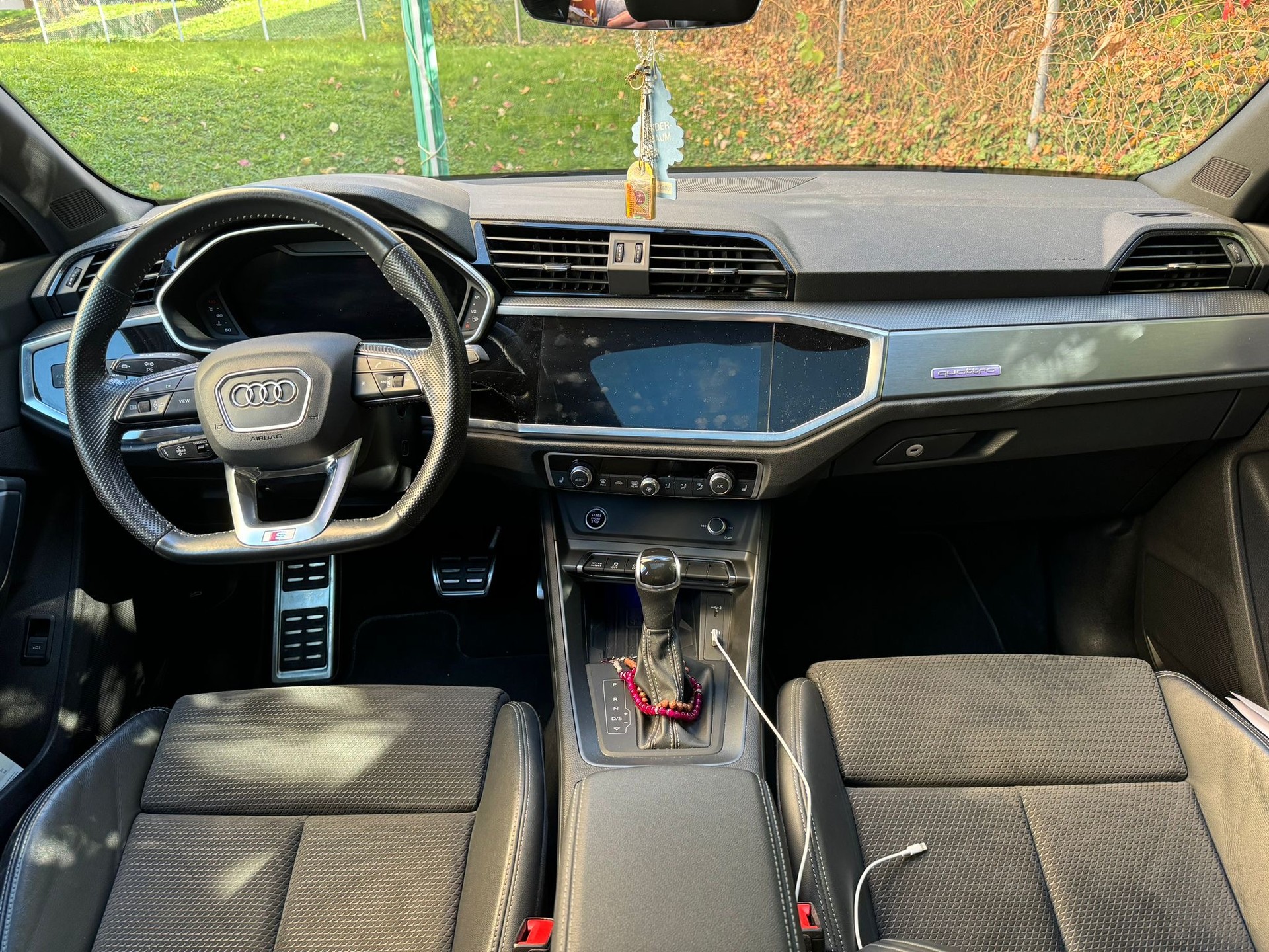 AUDI Q3 Sportback 40 TDI quattro-image-3