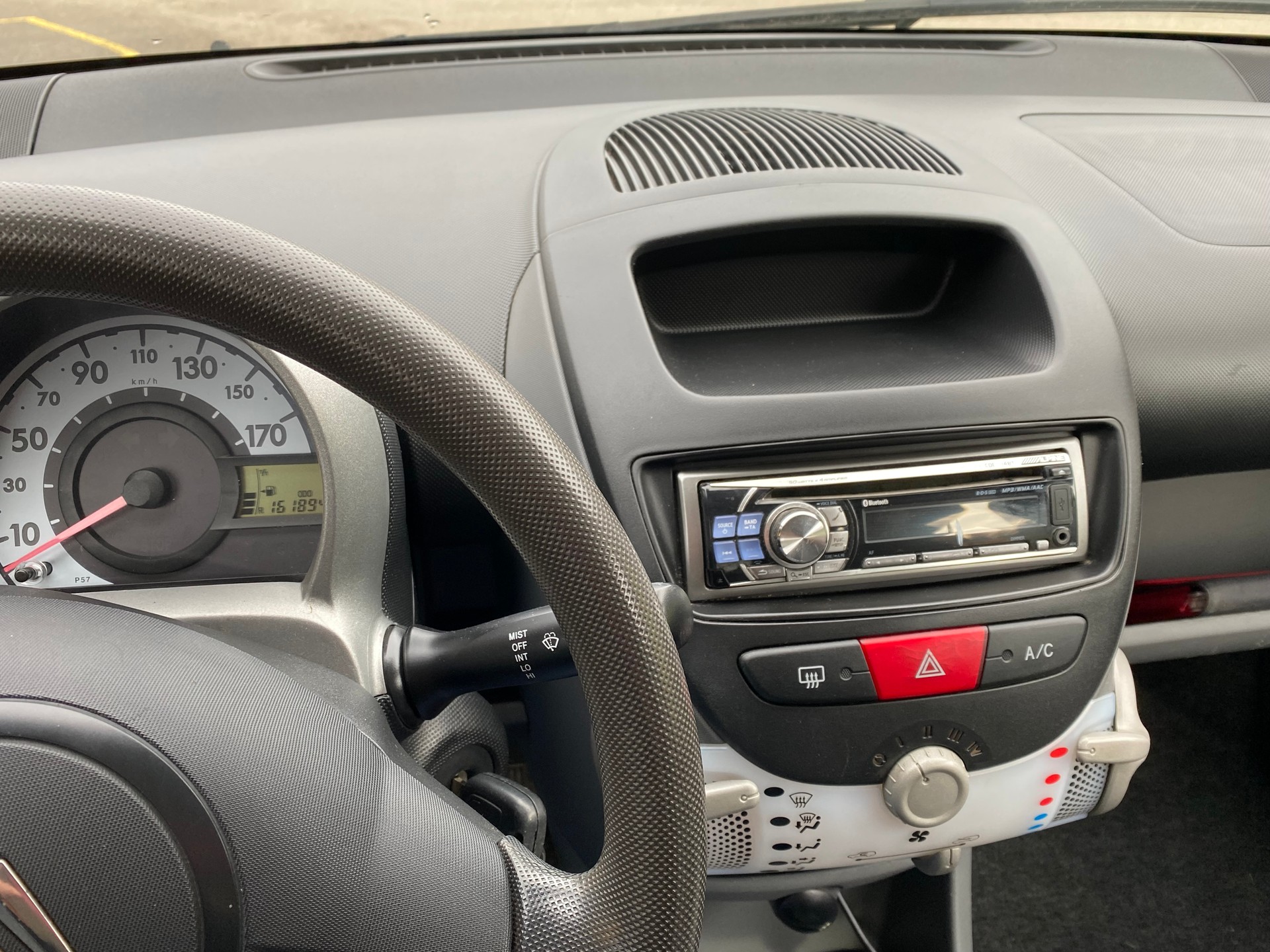 CITROEN C1 1.0i X-image-5