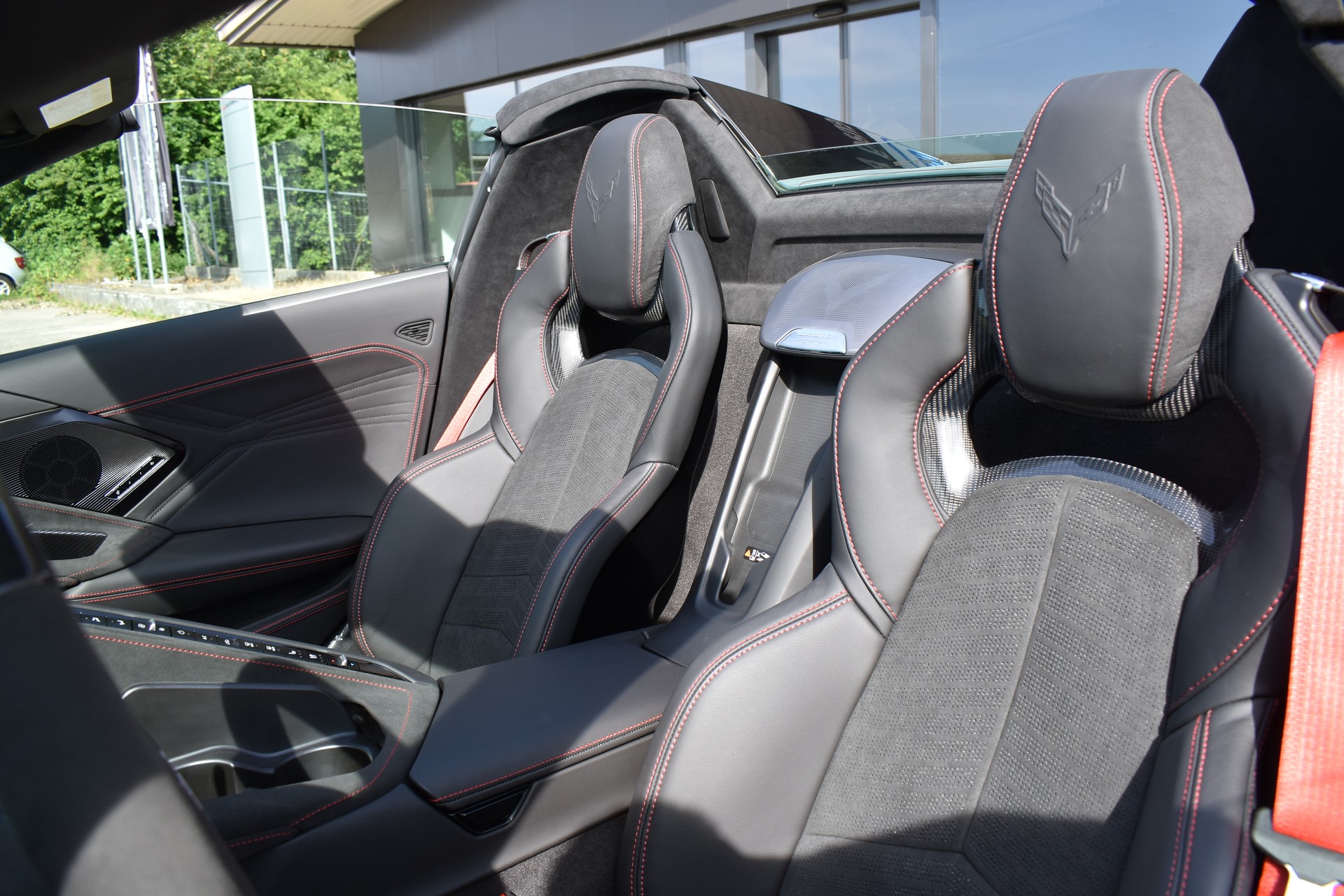 CHEVROLET Corvette C8 Z06-image-11