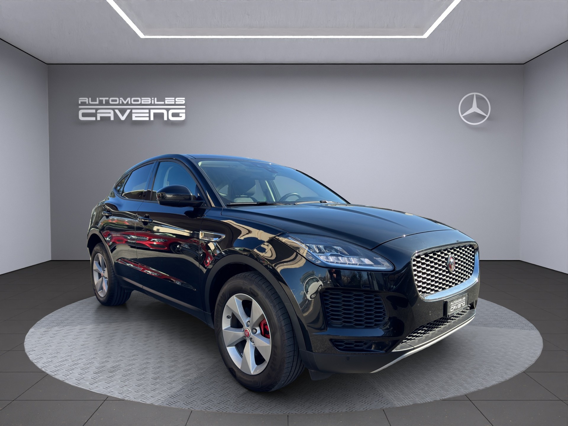 JAGUAR E-Pace 2.0 P200 AWD Automatik-image-6