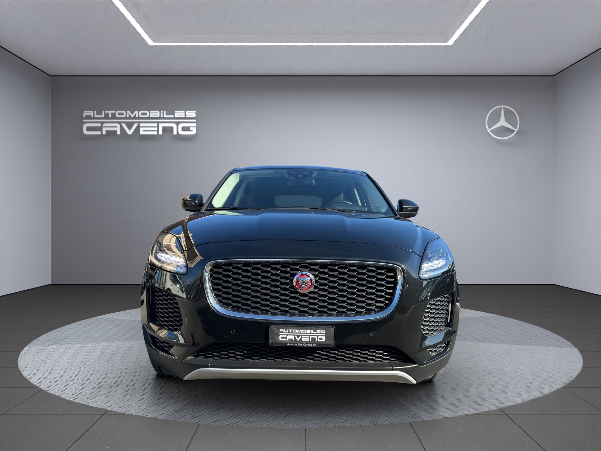 JAGUAR E-Pace 2.0 P200 AWD Automatik-image-7
