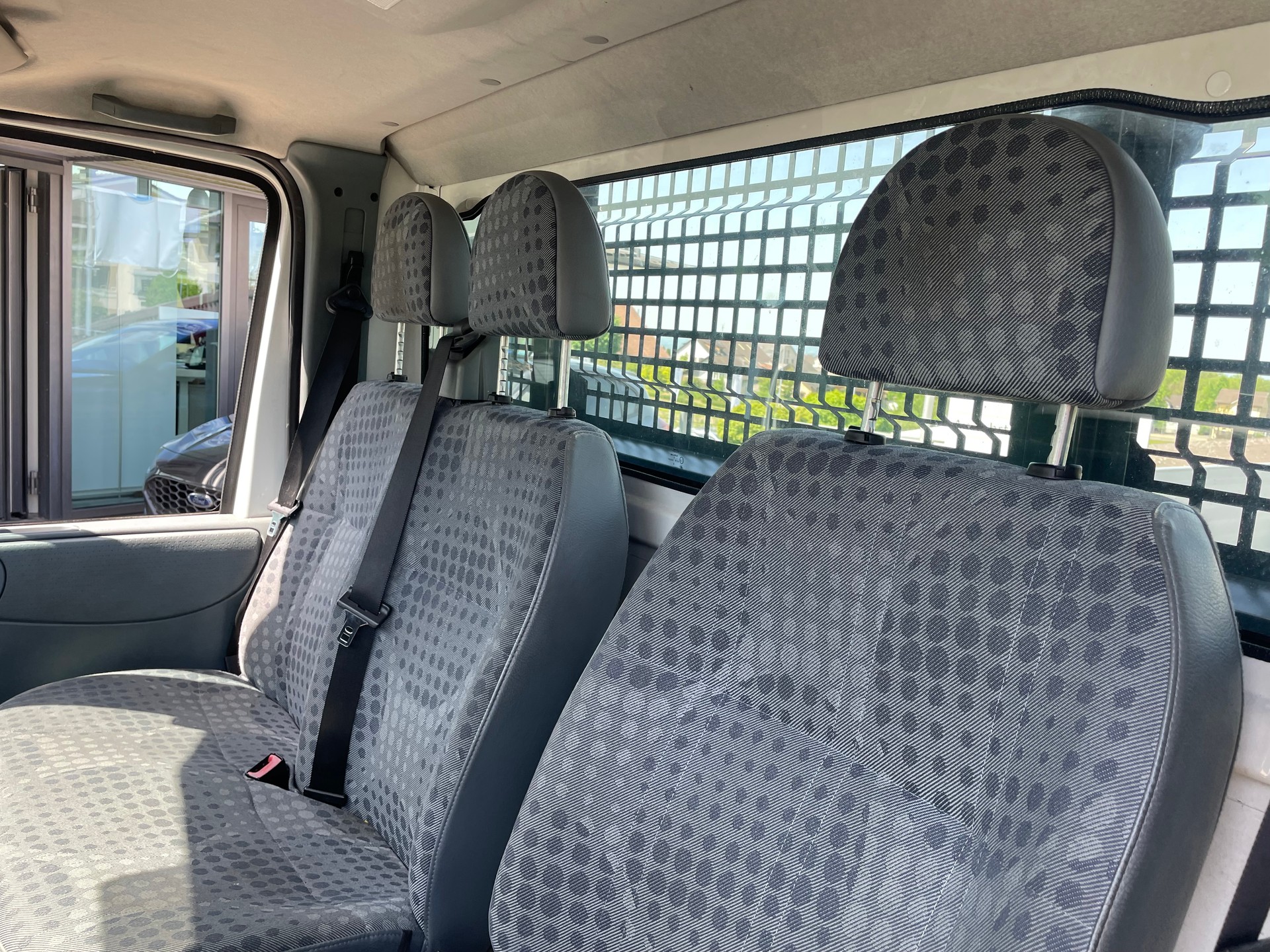 FORD Transit 2.4 TDCi 350 L4-image-8