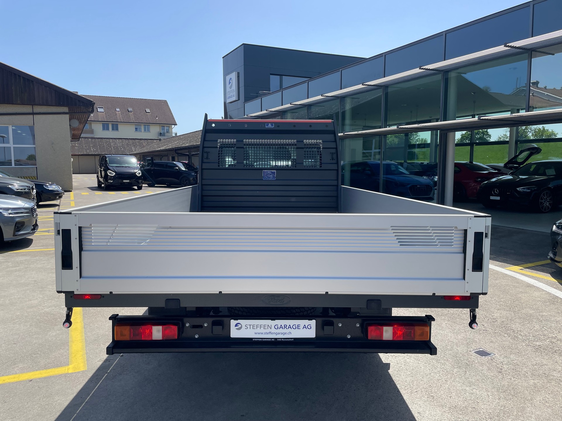 FORD Transit 2.4 TDCi 350 L4-image-5