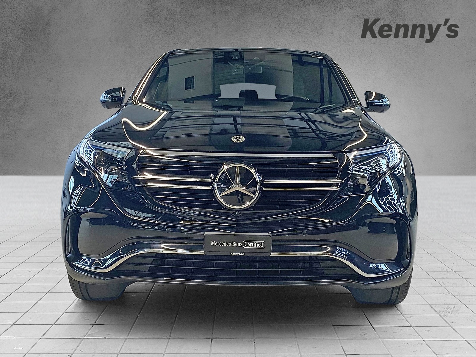 MERCEDES-BENZ EQC 400 AMG Line 4MATIC-showroom-element-1