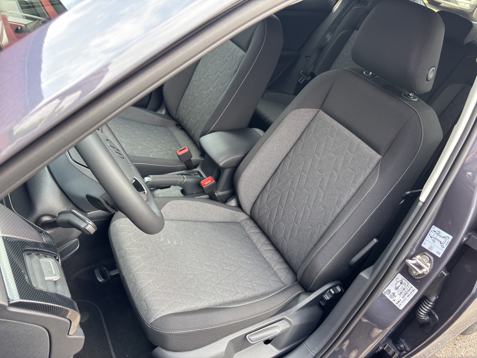 VW T-Cross 1.0 TSI EVO United DSG-image-14