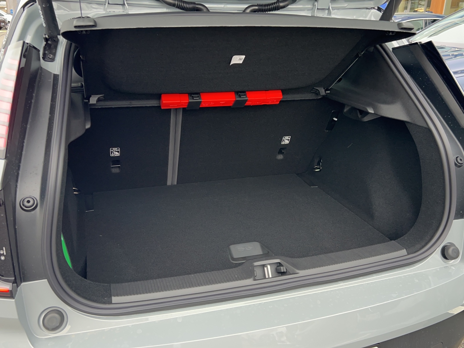 VOLVO EX30 E60 69kWh Twin Ultra-image-21