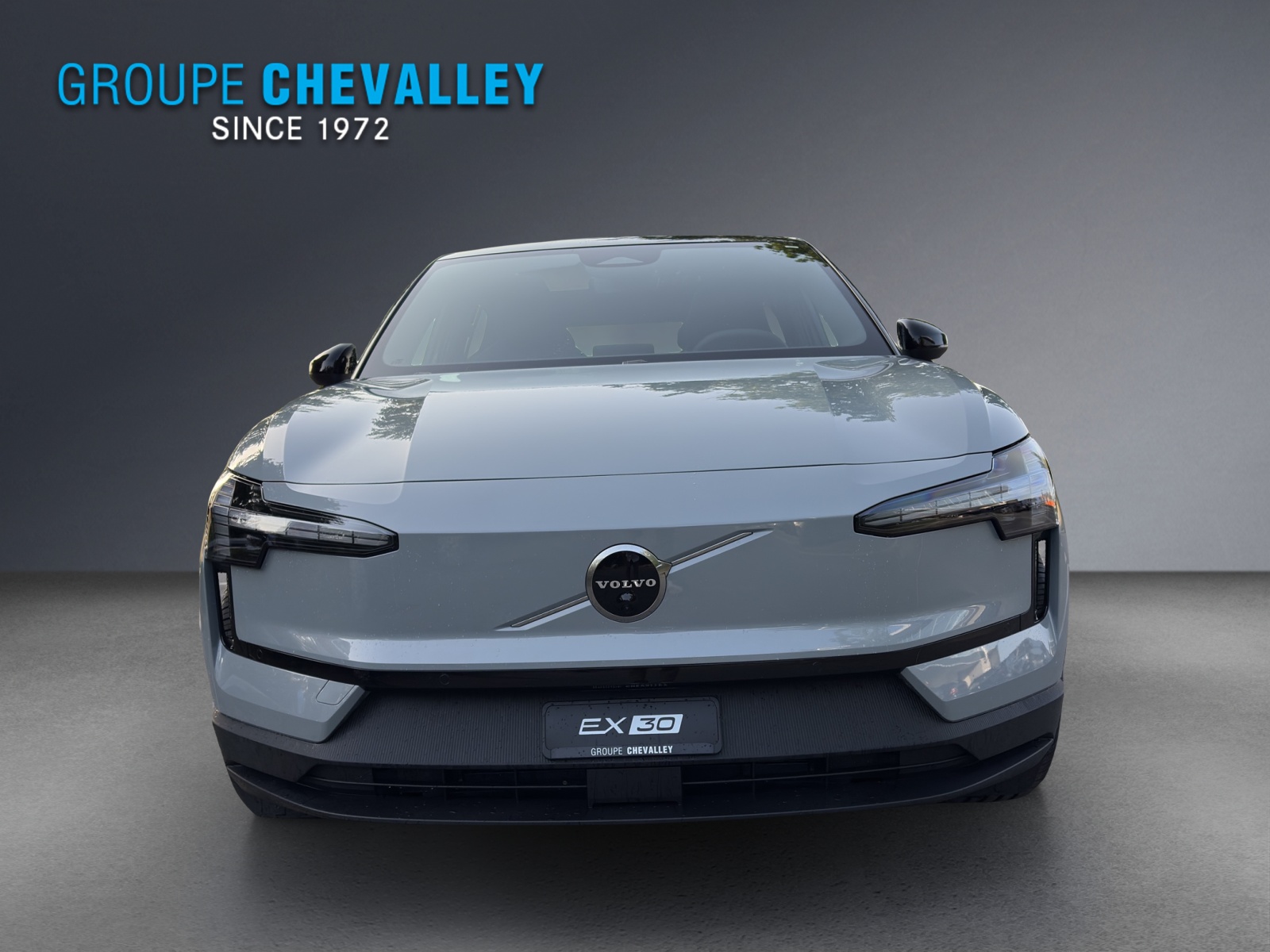 VOLVO EX30 E60 69kWh Twin Ultra-image-3