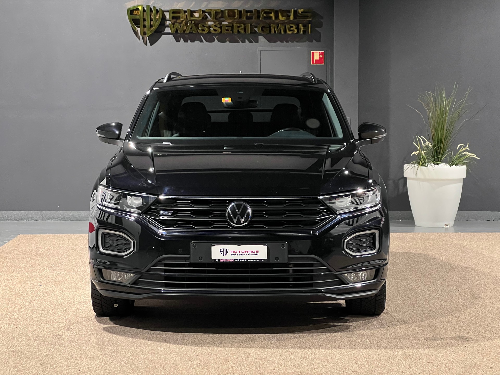 VW T-Roc 1.5 TSI EVO R-Line DSG-image-8