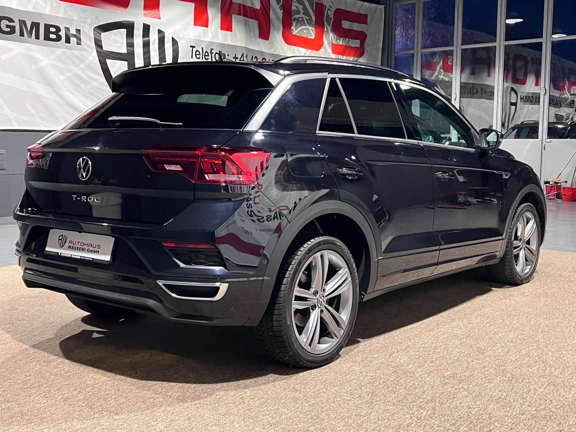 VW T-Roc 1.5 TSI EVO R-Line DSG-image-2