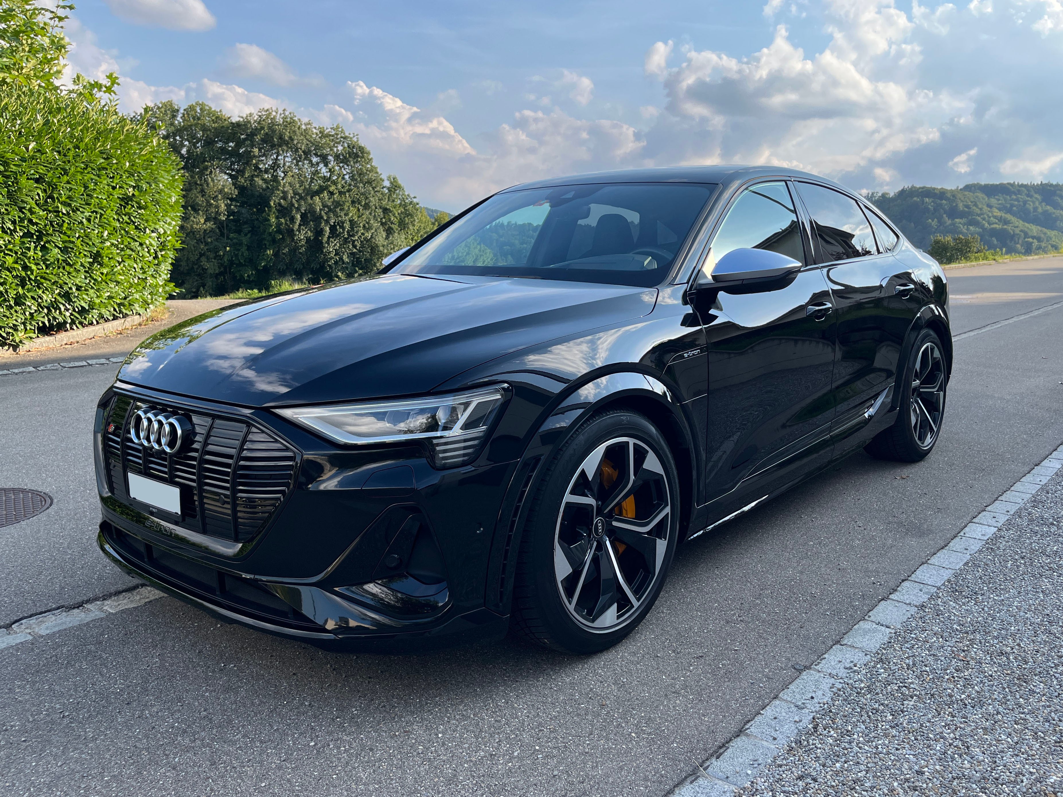 Car photo