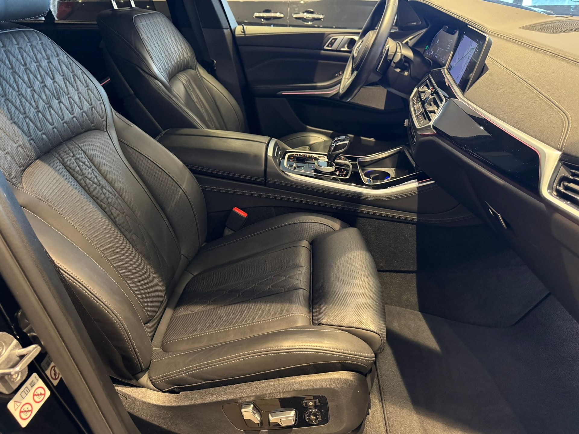 BMW X5 40d xDrive SAG-image-10