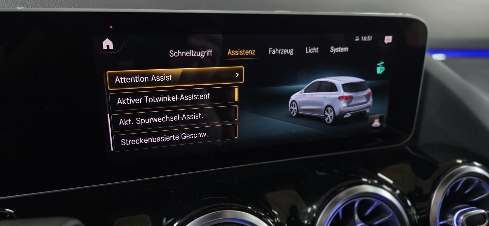 MERCEDES-BENZ B 250 4Matic AMG Line *CH-Fahrzeug*-image-20