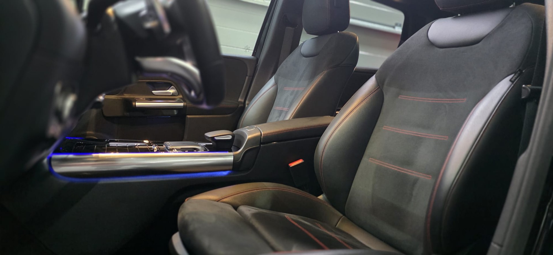 MERCEDES-BENZ B 250 4Matic AMG Line *CH-Fahrzeug*-image-9