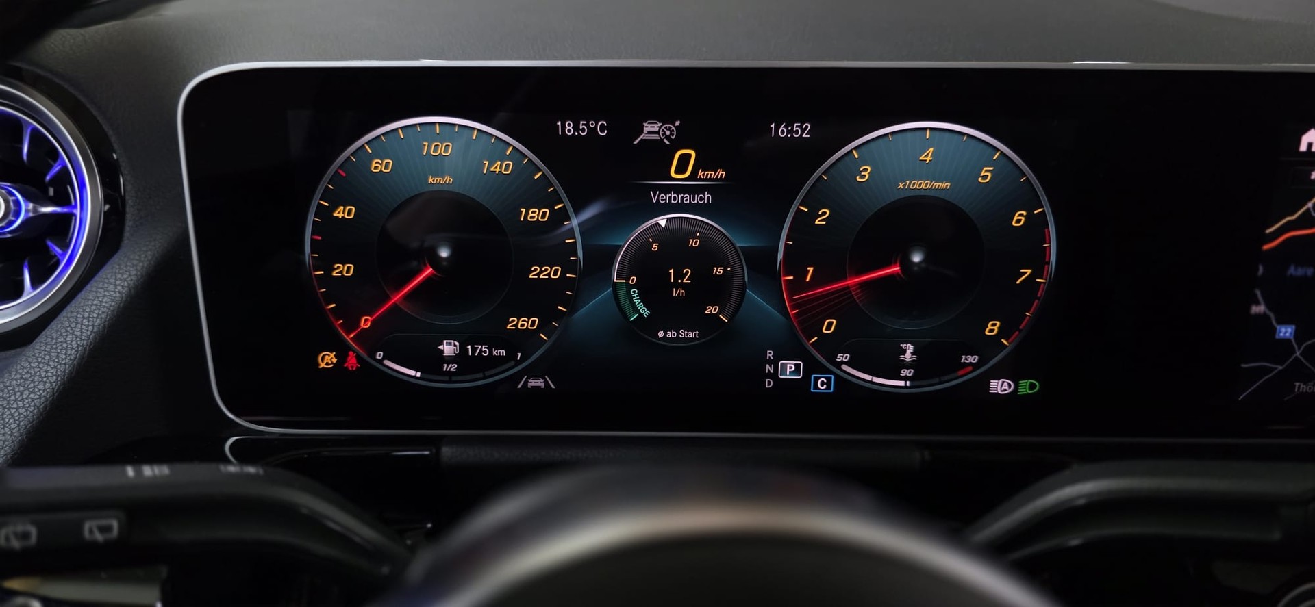 MERCEDES-BENZ B 250 4Matic AMG Line *CH-Fahrzeug*-image-14