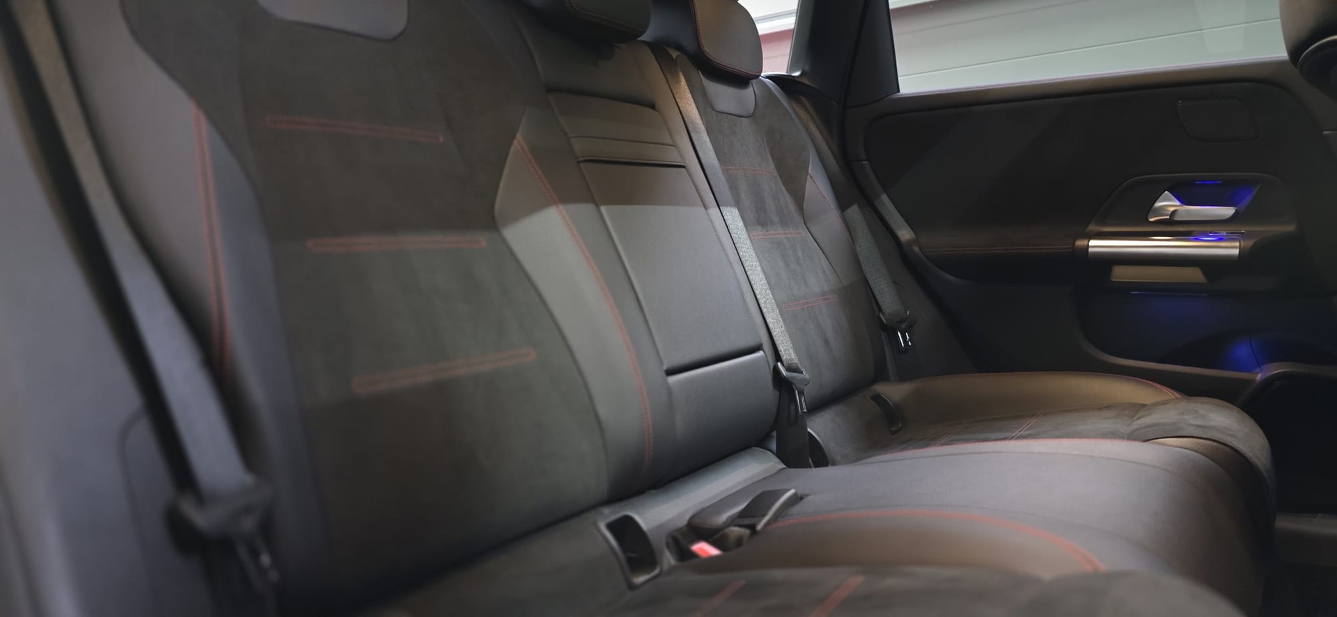 MERCEDES-BENZ B 250 4Matic AMG Line *CH-Fahrzeug*-image-26