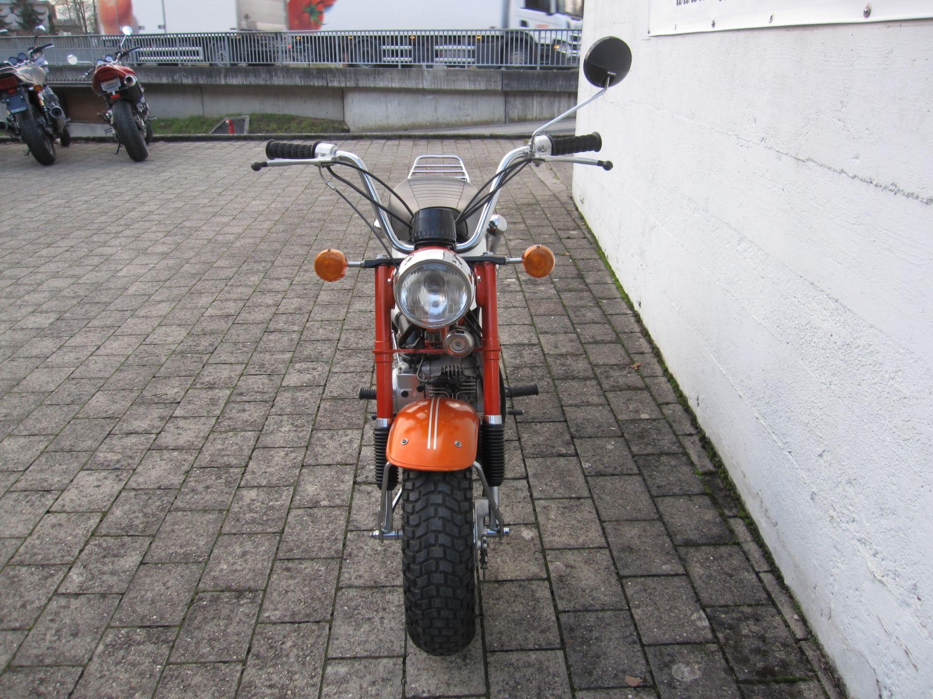 SUZUKI RV 50-showroom-element-3