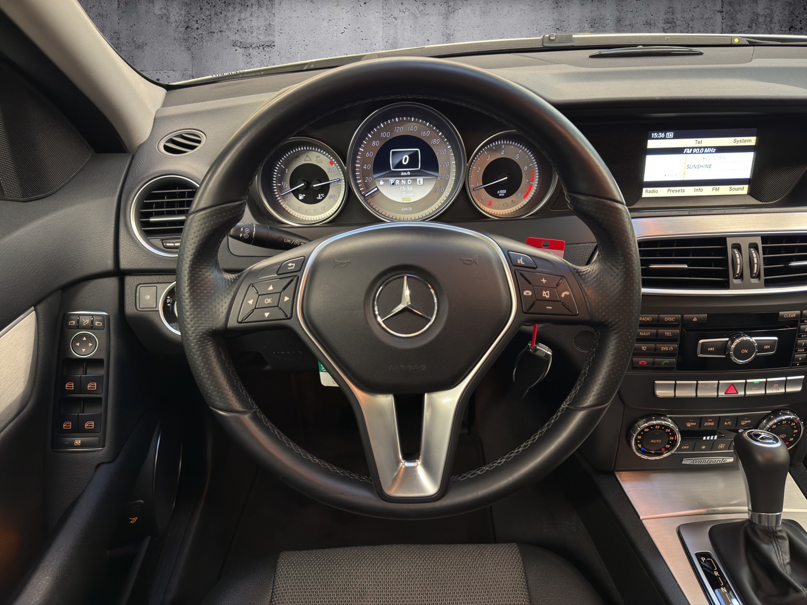 MERCEDES-BENZ C 180 BlueEfficiency Avantgarde 7G-Tronic *CH-Fahrzeug*-image-7