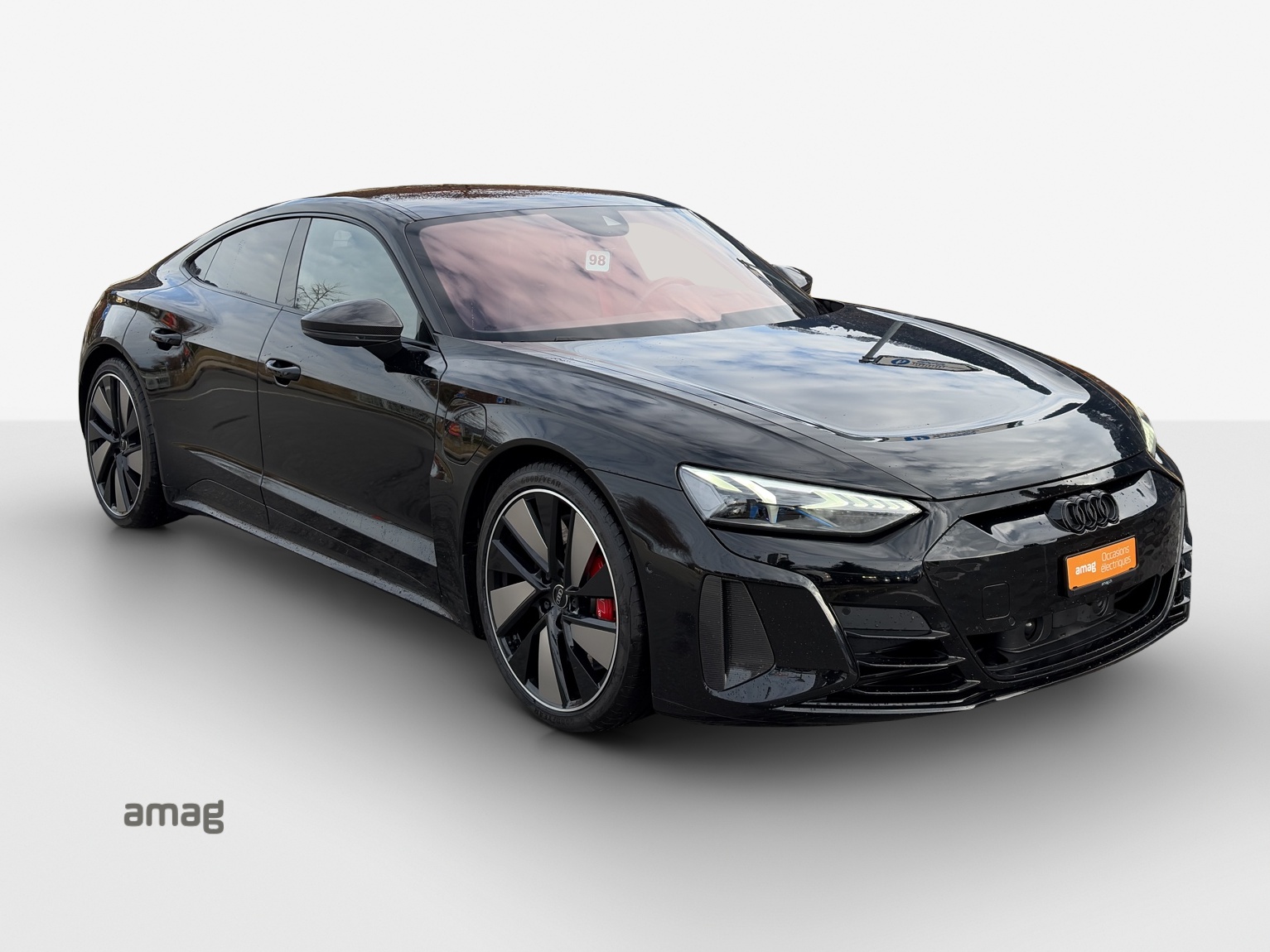 AUDI RS e-tron GT quattro-image-6