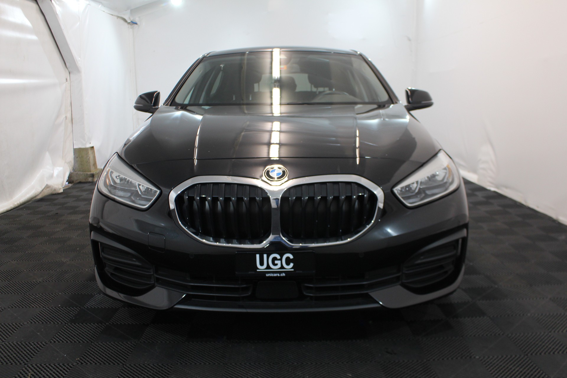 BMW 116d-image-1