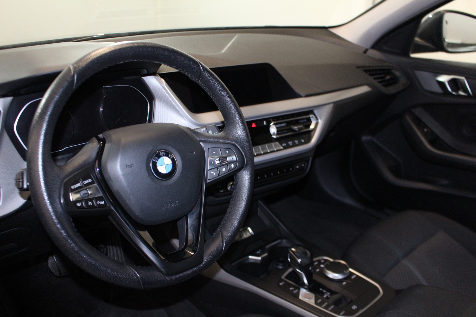 BMW 116d-image-11