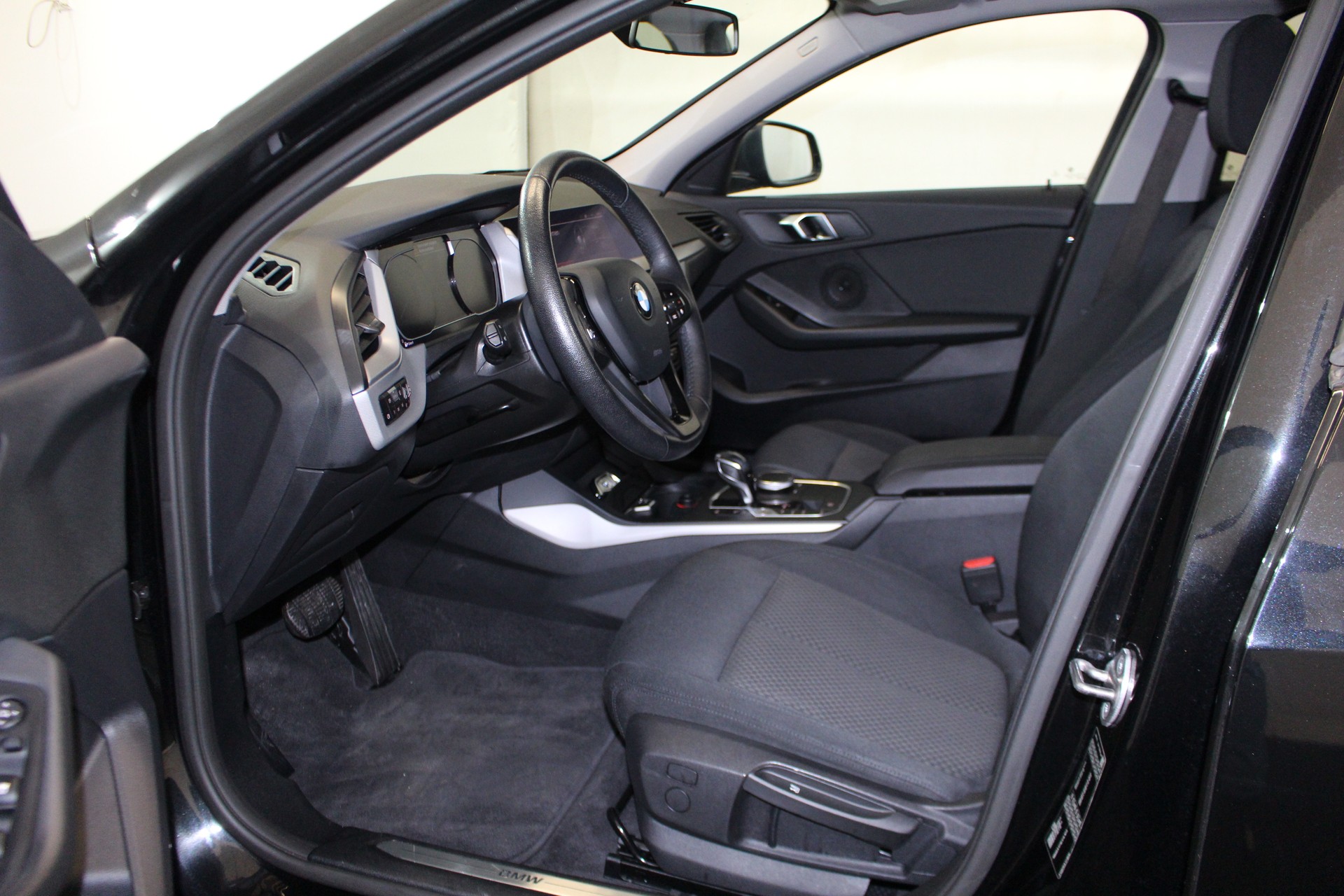 BMW 116d-image-6