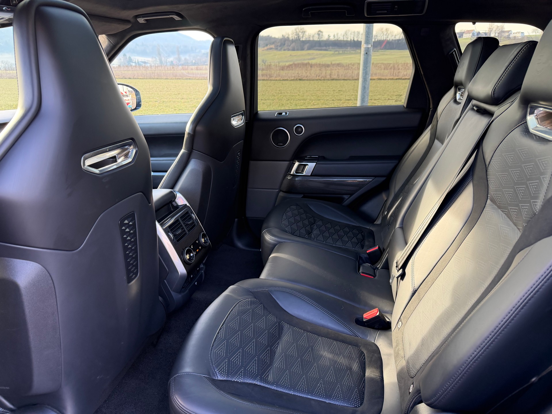 LAND ROVER Range Rover Sport 575 5.0 V8 S/C SVR Automatic-image-9