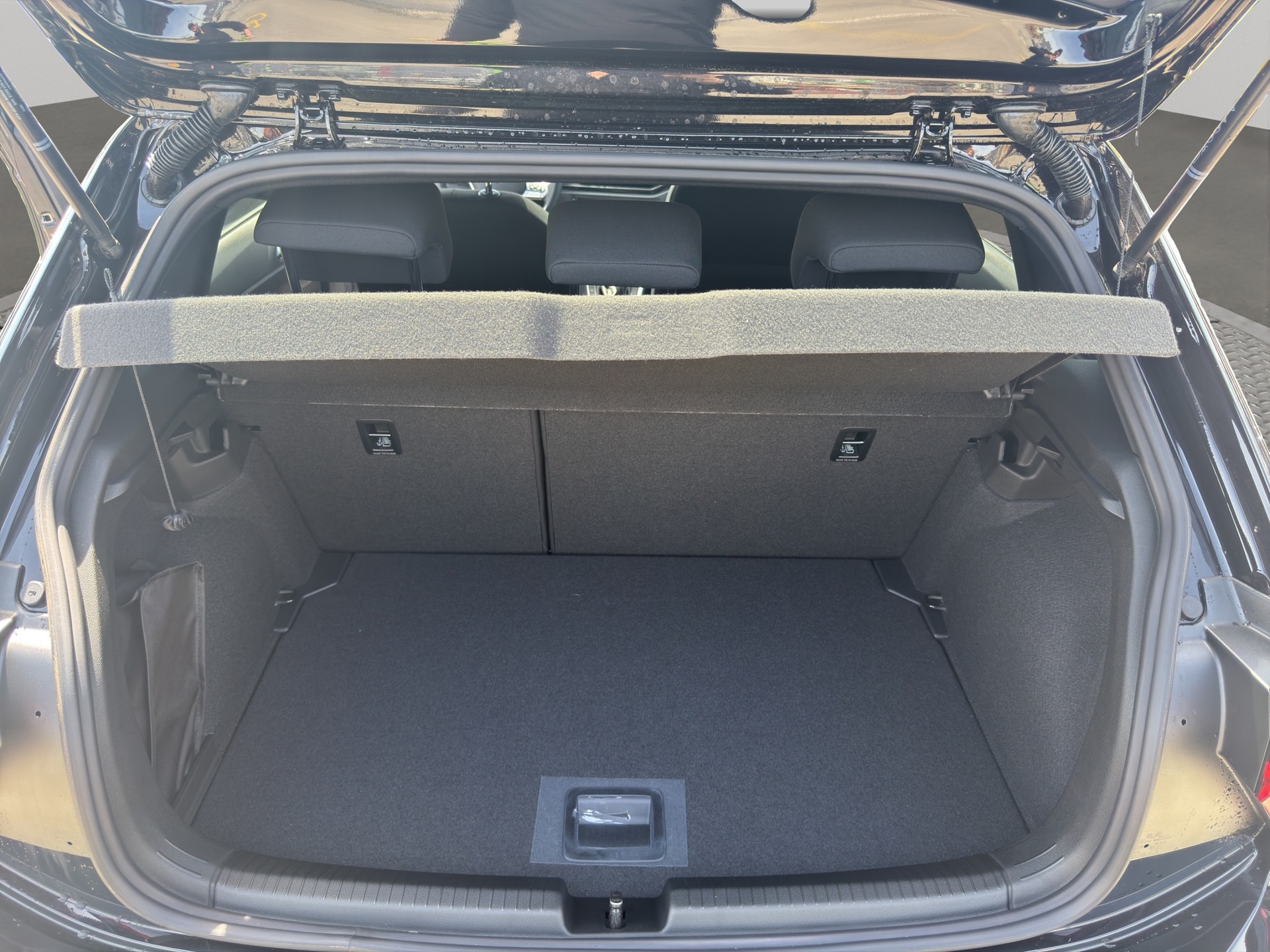 VW Polo 1.0 TSI Style Edition 50 DSG-image-10
