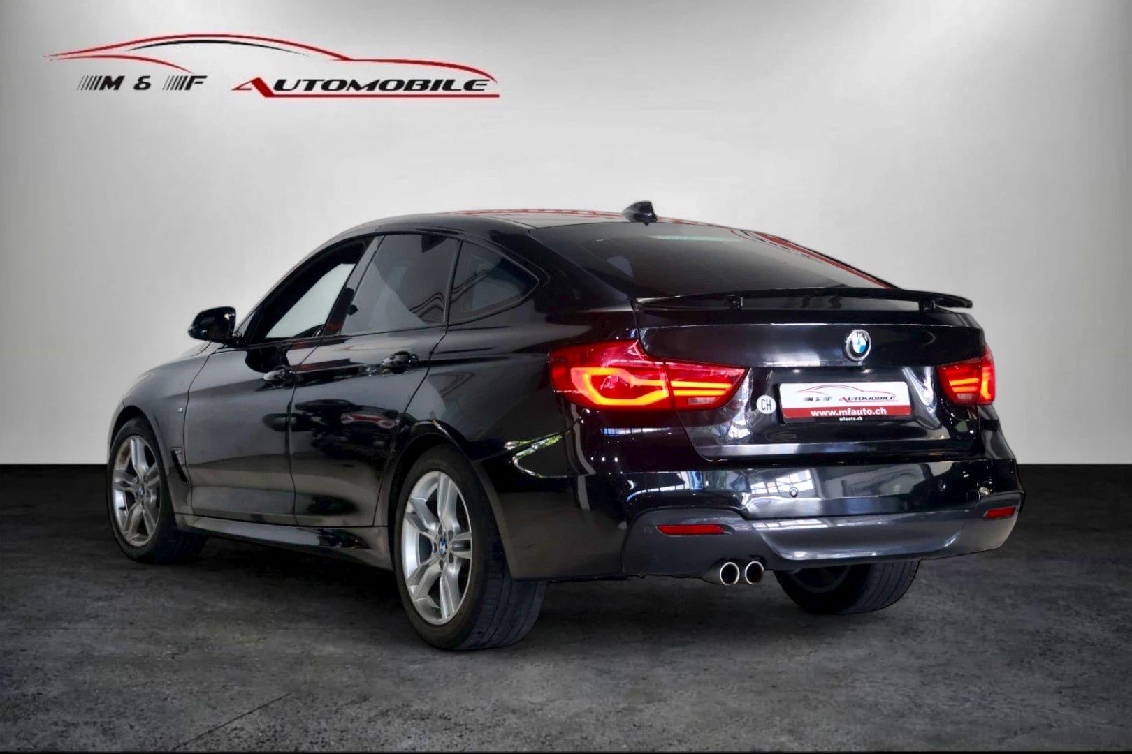 BMW 330d xDrive SAG Gran Turismo-image-4