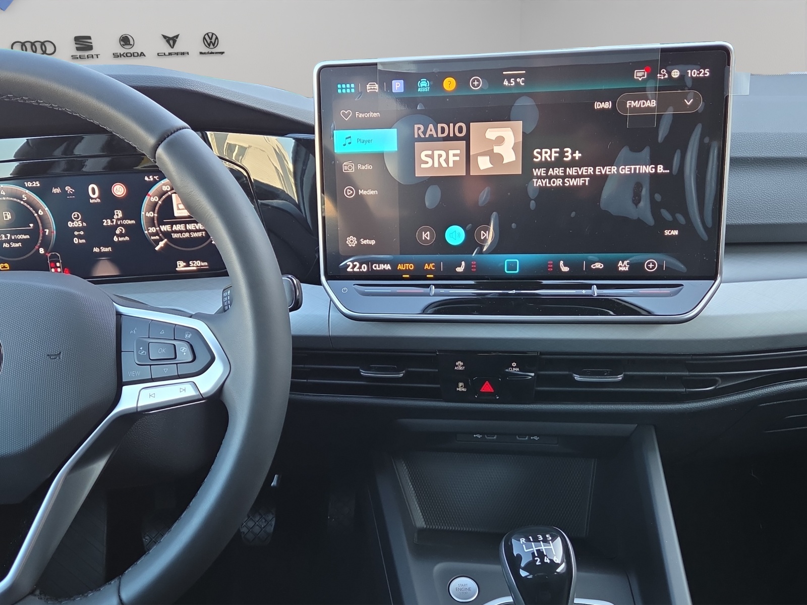 VW Golf 1.5 TSI Basis-image-7