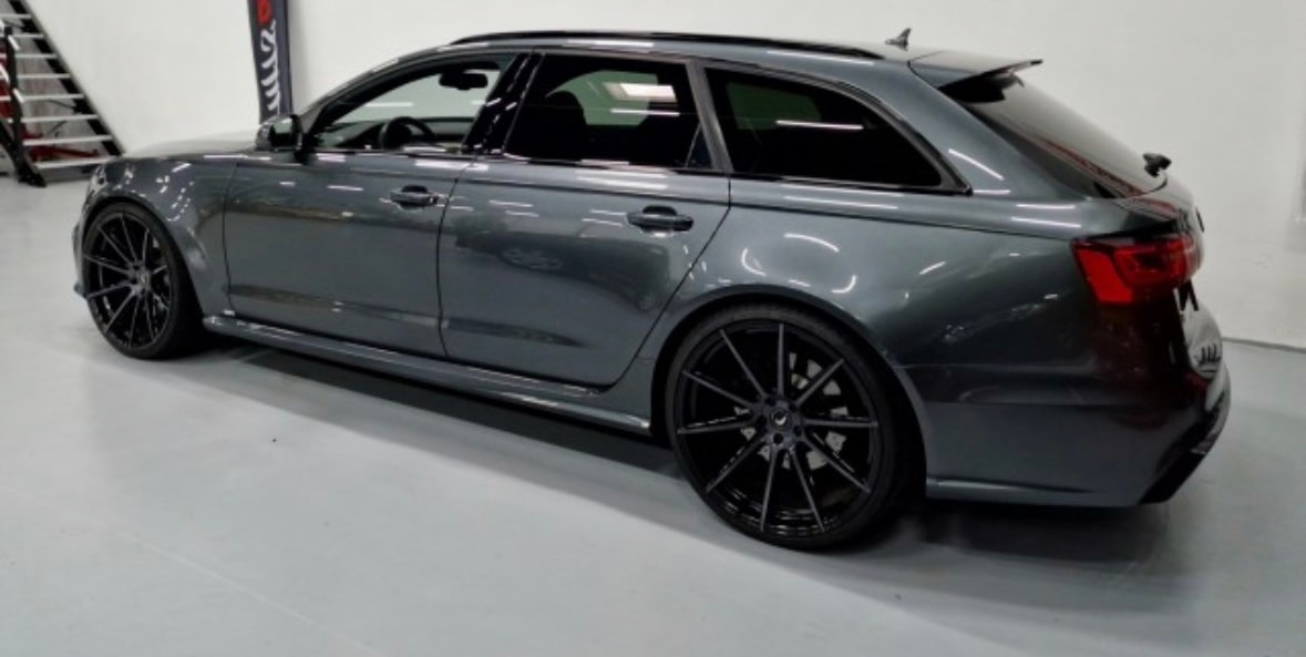 AUDI RS6 Avant 4.0 TFSI V8 quattro Tiptronic-image-0