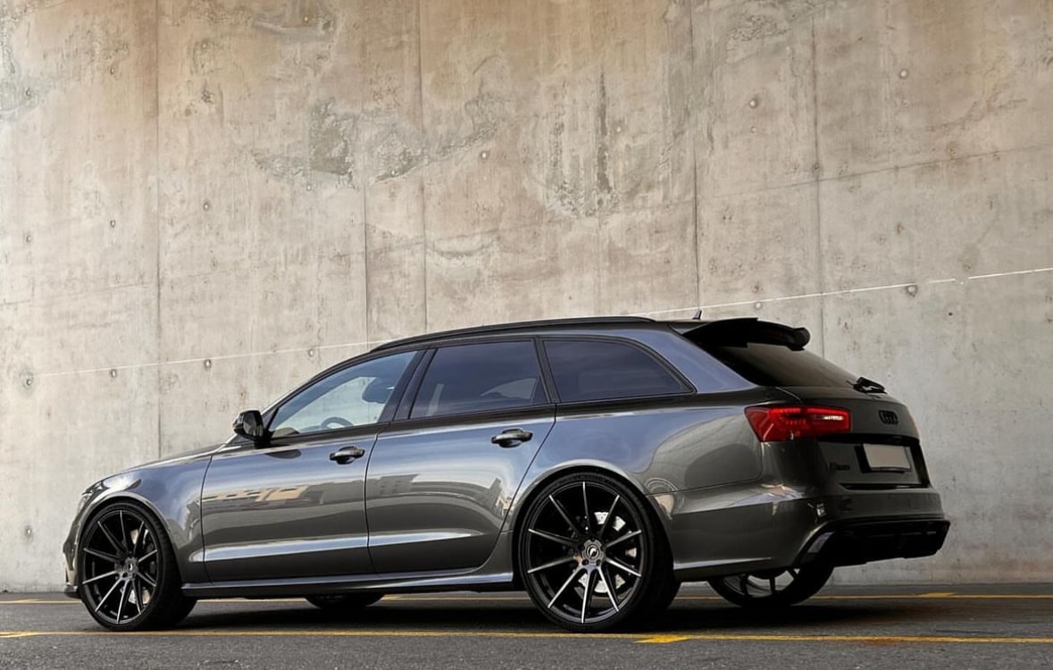 AUDI RS6 Avant 4.0 TFSI V8 quattro Tiptronic-image-2