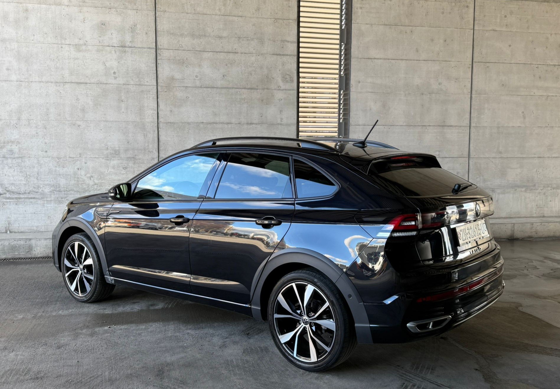 VW Taigo 1.0 TSI R-Line DSG-image-6