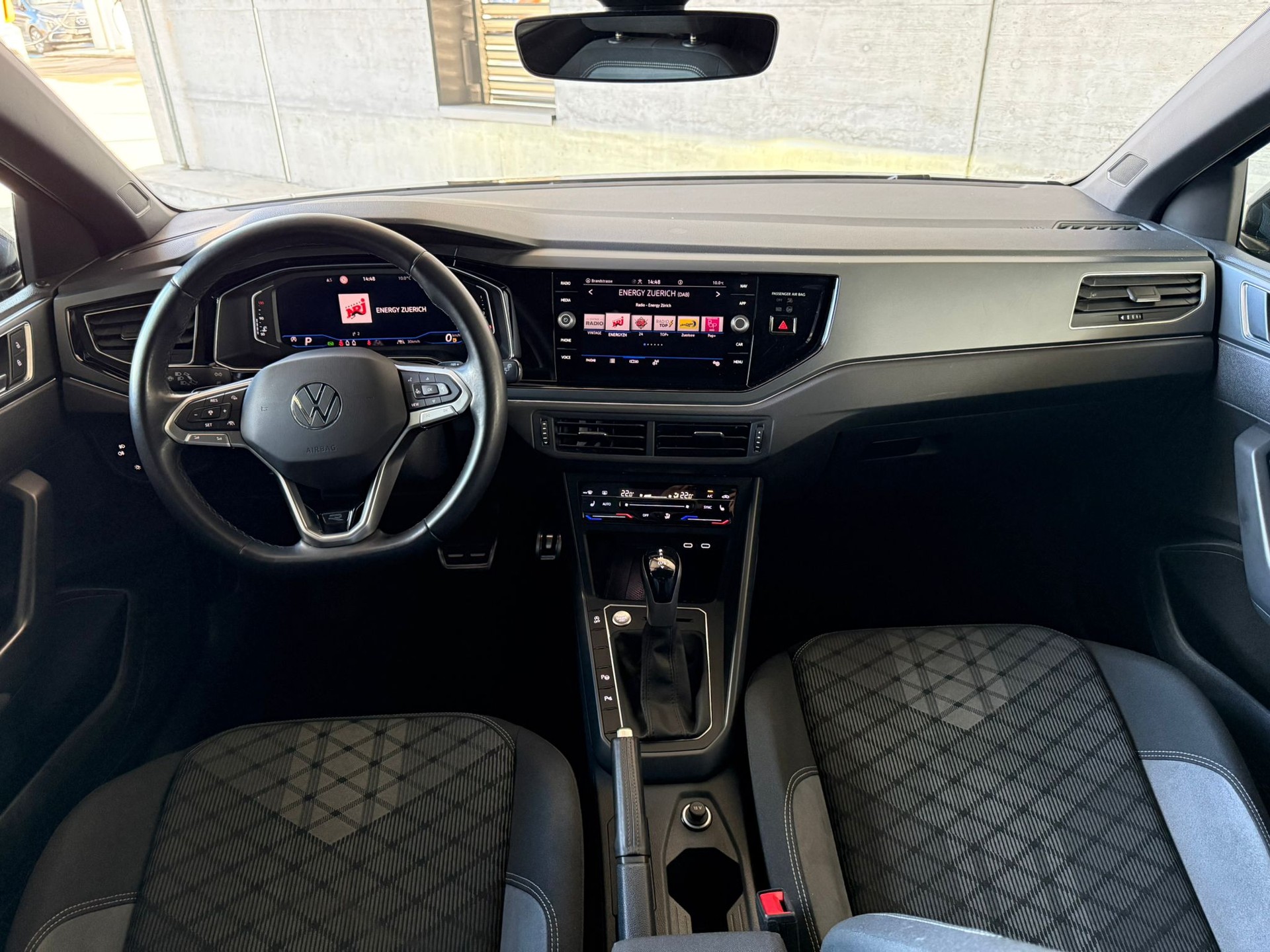 VW Taigo 1.0 TSI R-Line DSG-image-9
