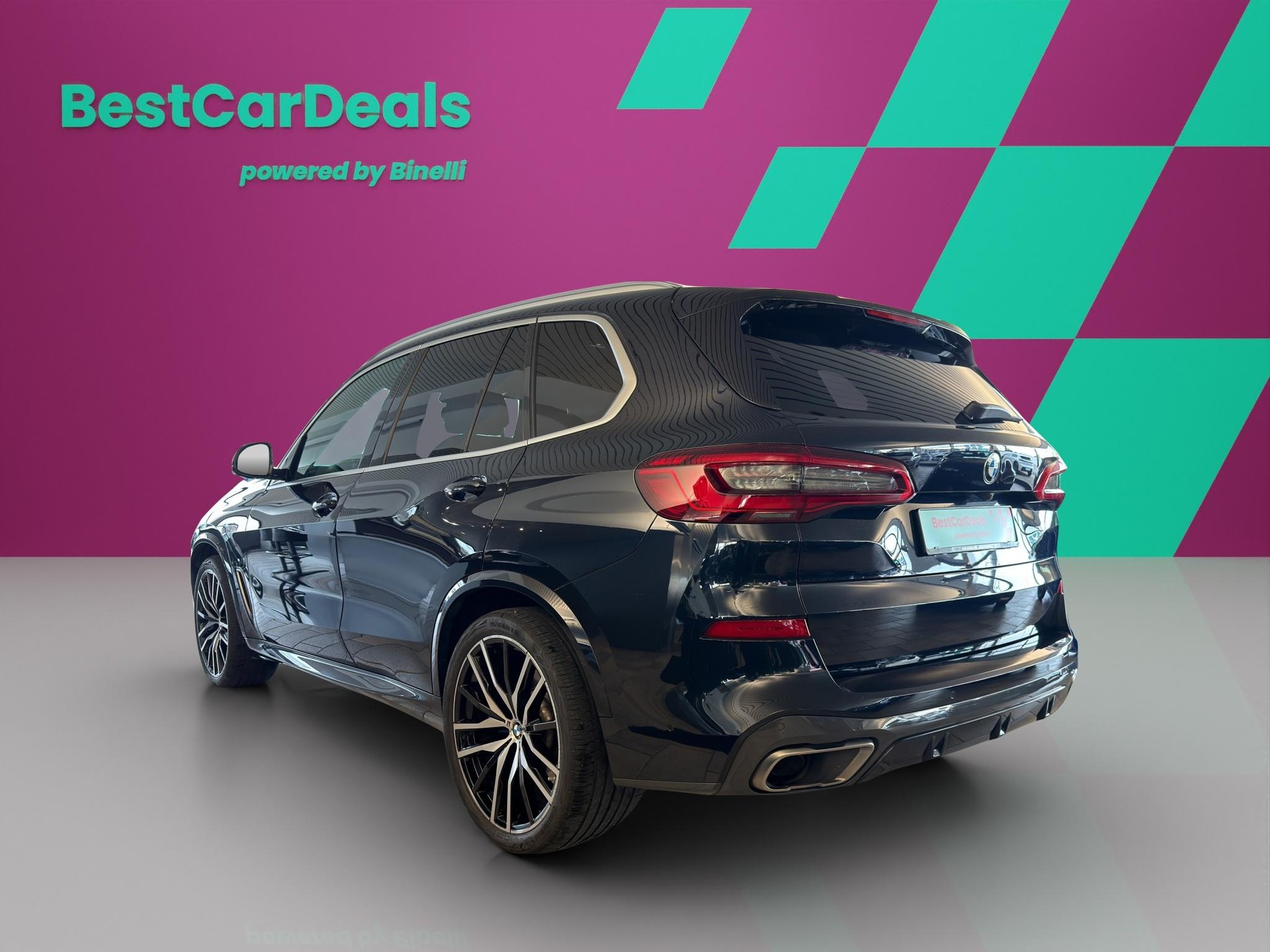 BMW X5 xDrive M50d-image-4