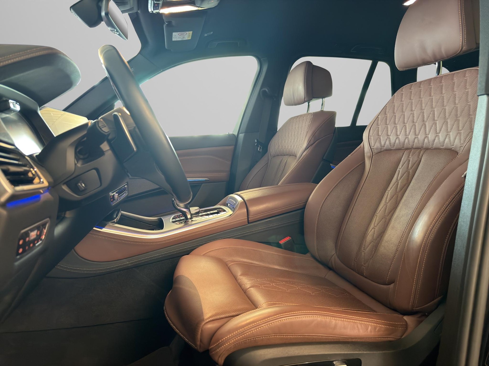 BMW X5 xDrive M50d-image-10