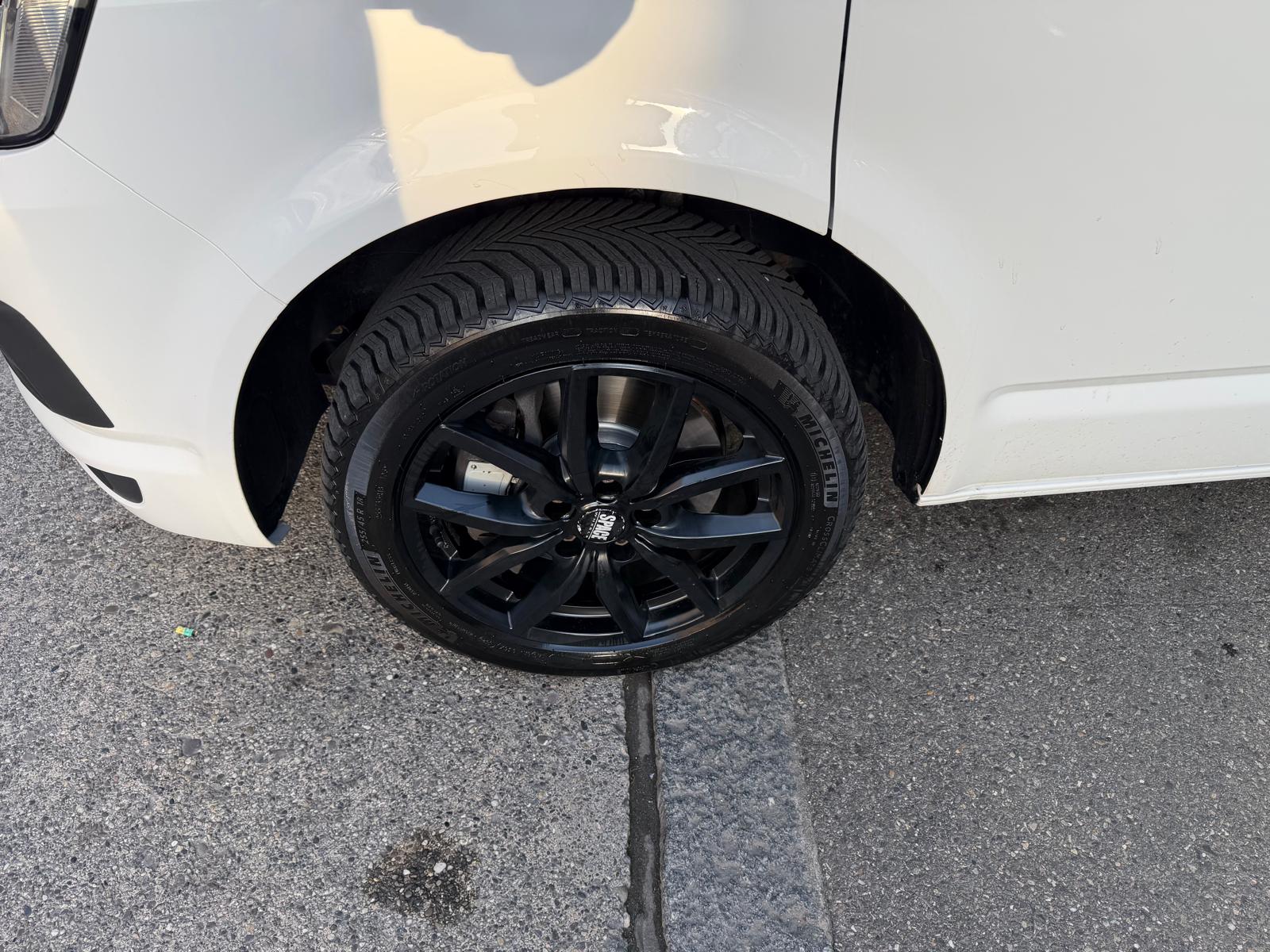 VW T6 2.0 Bi-TDI 4Motion DSG-image-2